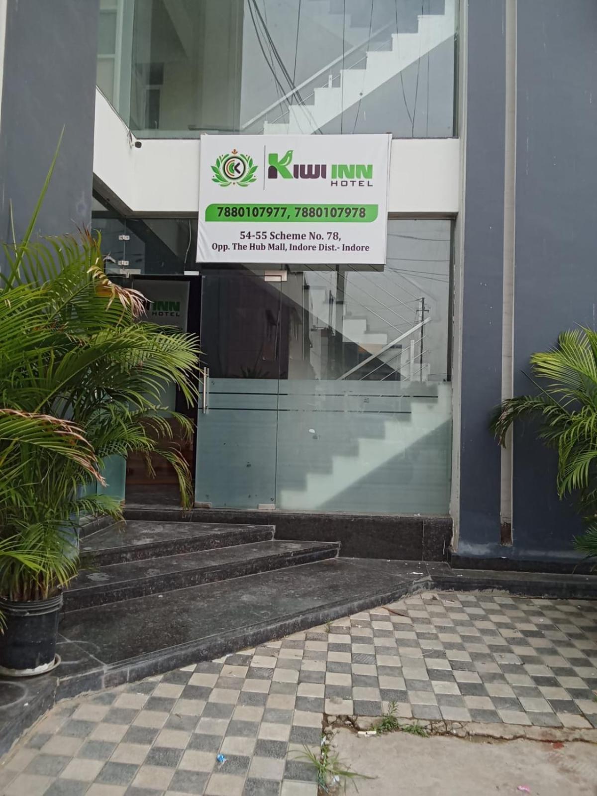 Hotel Kiwi Inn Vijaynagar Scheme 78 印多尔 外观 照片